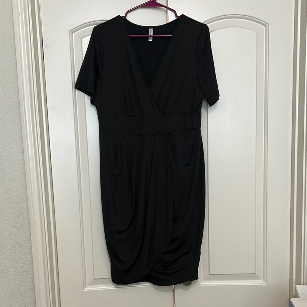 Chic Black Midi Wrap Dress